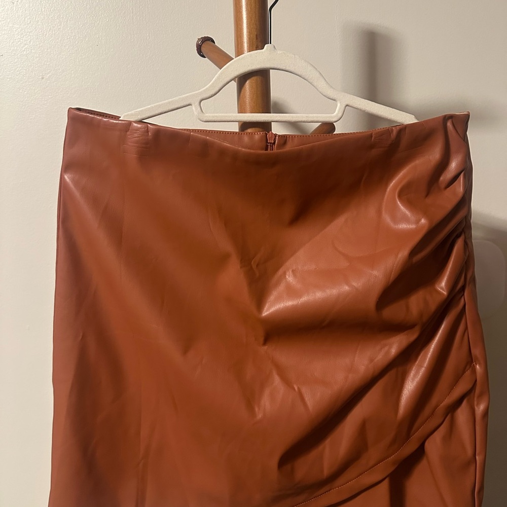 SHEIN Chic Tan Pencil Skirt